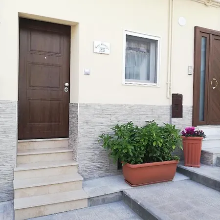 Casa Vacanze Civico 32 Holiday home